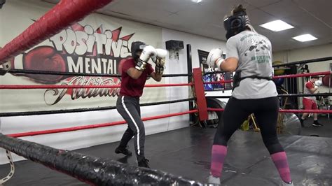 female boxers sparring mexican style EsNews Boxing - YouTube