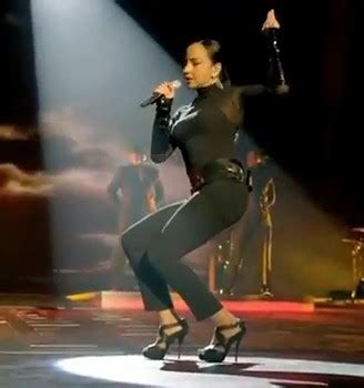 Sade Live - Bring Me Home Live 2011 | Watch Concerts Online : Music 56