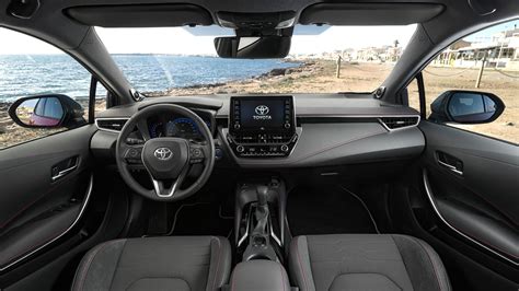 Στην Ελλάδα η νέα Toyota Corolla | Drive