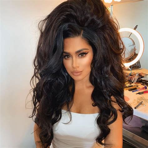 Huda Kattan biography: Middle East's self-made beauty and makeup mogul