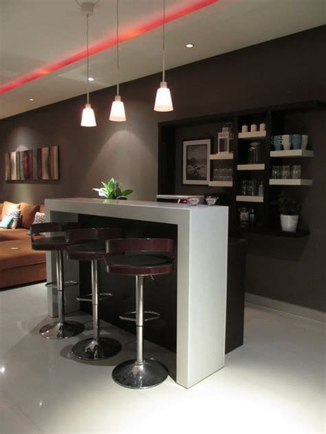 Modern Home Bar Design Ideas, Remodels & Photos