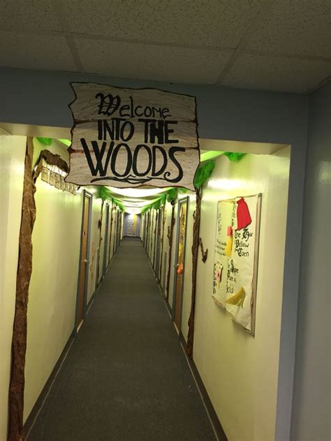 Into the Woods Hallway theme Dorm Themes, Library Themes, Dorm ...