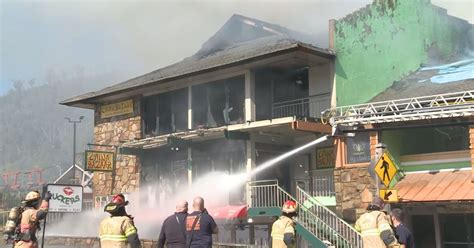 1 dead in Gatlinburg fire that affected travel to Smokies