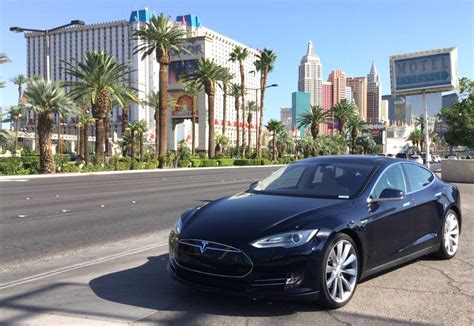 Tesla Model S - Las Vegas Road Trip