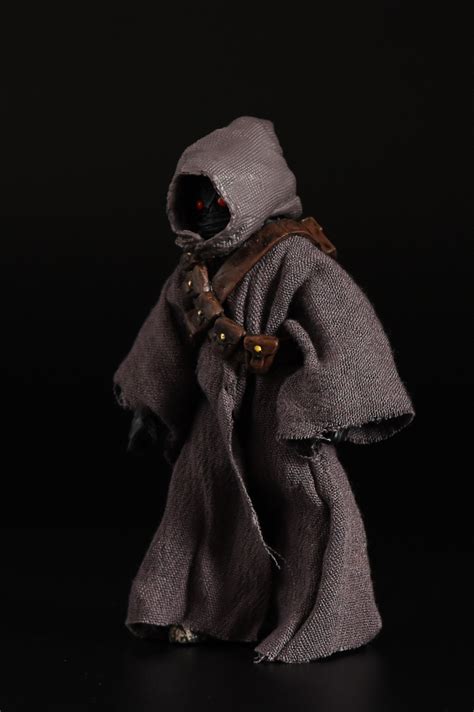 Hasbro: Black Series The Mandalorian and Offworld Jawa Review