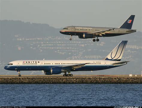 Boeing 757-222 - United Airlines | Aviation Photo #1637427 | Airliners.net