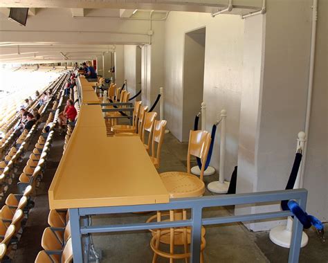 What Is Loge Seating At Dodger Stadium | Brokeasshome.com