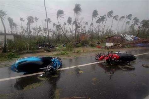 India assesses damage as Cyclone Fani moves to Bangladesh Indian ...