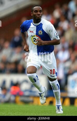 BENNI MCCARTHY BLACKBURN ROVERS FC EWOOD PARK BLACKBURN ENGLAND 27 August 2006 Stock Photo - Alamy