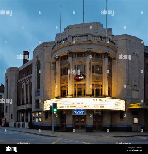 Cineworld Cinema, Fulham Road, London Stock Photo, Royalty Free Image: 35249445 - Alamy