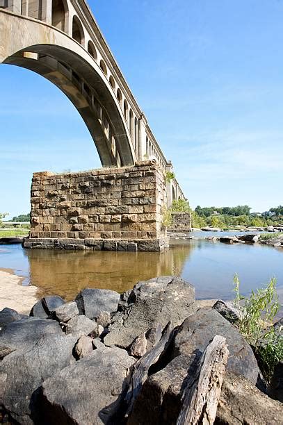 James River Bridge Stock Photos, Pictures & Royalty-Free Images - iStock