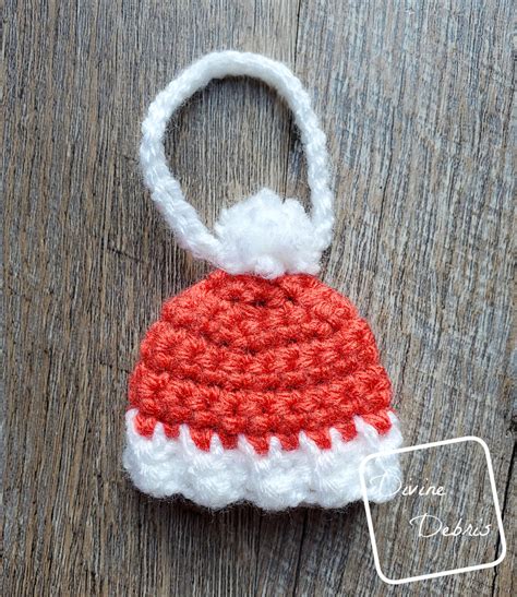 Winter Beanie Ornament Crochet Pattern by Divine Debris