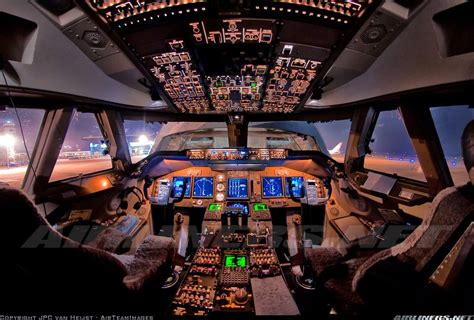 Boeing Cockpit Wallpaper