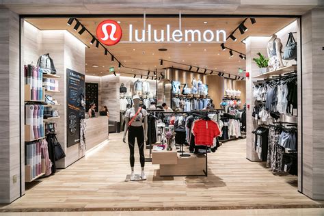 Lululemon’s E-Commerce Doubles 3 Years Early in 2020 - Parcel Monitor