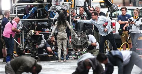 Horror Town USA: 7/11 New Behind-The-Scenes Stills For "THE MUMMY" Reboot: