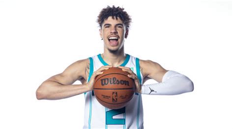 3400x4400 Resolution LaMelo Ball NBA Charlotte Hornets 3400x4400 ...