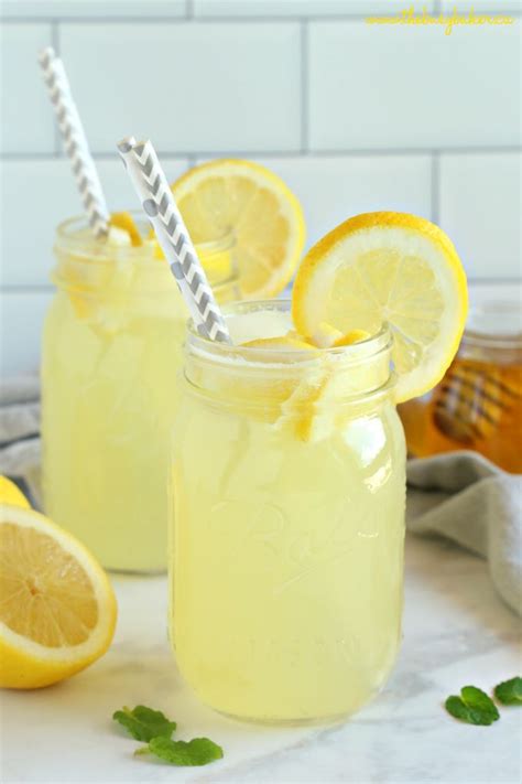 Healthy 3-Ingredient Lemonade | Recipe | Healthy lemonade, Lemonade ...