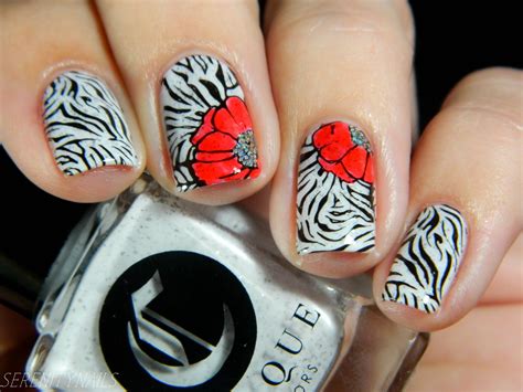 Zebra Print Nails Step by Step Tutorial 2020 | How to do Nail Art Guide - StyleGlow.com