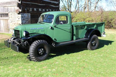 1946 Dodge Power Wagon | Dodge power wagon, Power wagon, Old dodge trucks