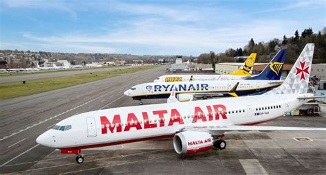 Ryanair Takes Delivery Of 1st Boeing 737 “Gamechanger” Aircraft ...