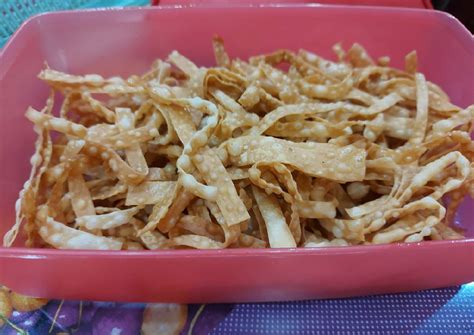 Resep Keripik Pangsit #kerupukpangsit oleh yuyun_yasmine - Cookpad