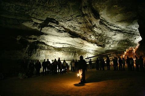 Mammoth Cave Facts - Interesting Facts about Mammoth Cave of Kentucky, US