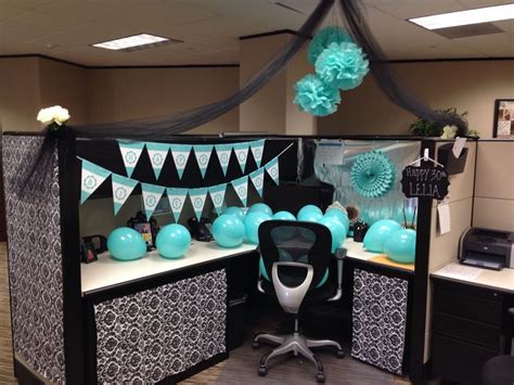 8 Photos Ideas To Decorate Office Cubicle For Birthday And View - Alqu Blog