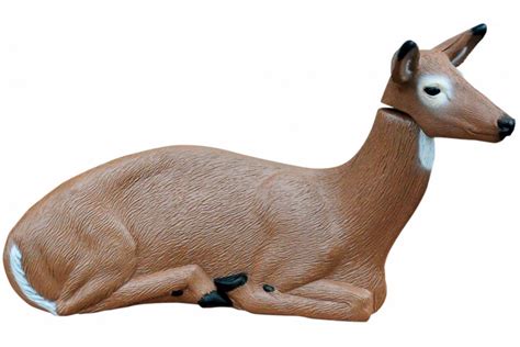 Deadly Deer Decoys | OutdoorHub