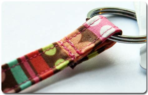 easy lanyard | Lanyard keychain, Lanyard, Sewing bag