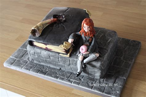 Harry Potter themed cake, Ginny Weasley, Tom Riddle's Diary, horcrux ...