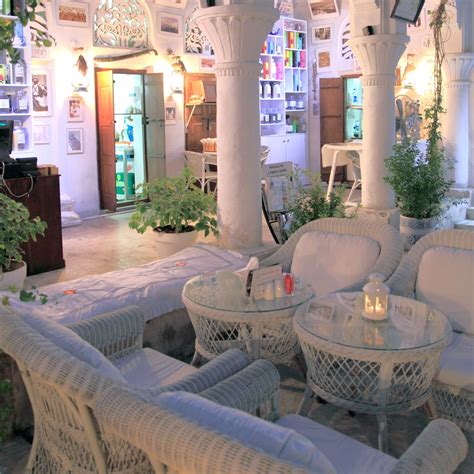 Arabian Tea House Café, Dubai, U.A.E. - Restaurant Review | Condé Nast Traveler