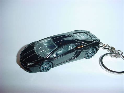 Lamborghini Aventador Keychain