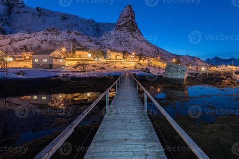 Winter in Reine, Lofoten Islands, Norway. 16172072 Stock Photo at Vecteezy