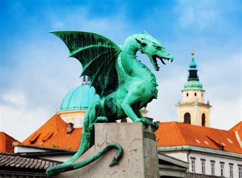 Dragon Bridge | Sightseeing | Ljubljana