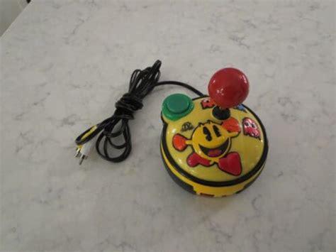 VINTAGE PACMAN 8 IN 1 PLUG N PLAY TV VIDEO GAME CORROSION, MISSING BATTERY DOOR! | eBay