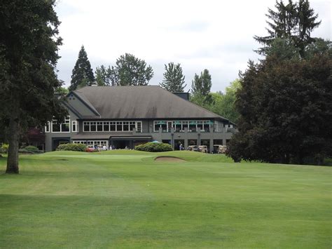 Riverside Golf and Country Club - Oregon Courses