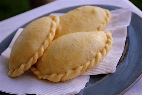 Wannabe Culinarian: Argentine Empanadas