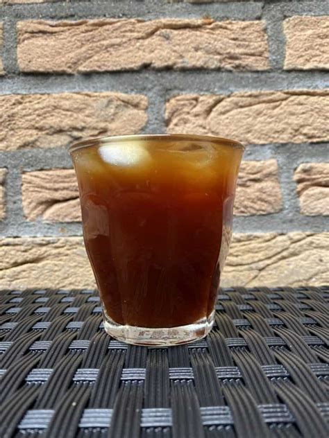 Iced Americano: An Easy 5-Minute Coffee Recipe to Try in 2024