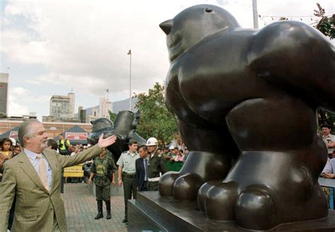 Medellín, on horseback by Fernando Botero - Pledge Times