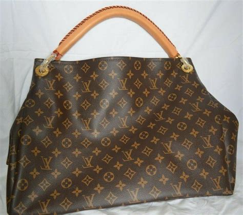 Louis Vuitton Artsy MM M40249 Monogram Canvas Handbag