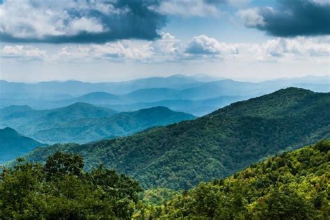 Great Smoky Mountains National Park Guide - Discover the Great Smokies