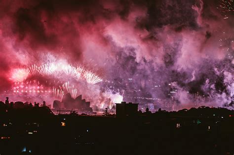 Fireworks Display · Free Stock Photo