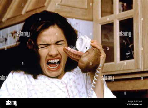 Wes craven’s new nightmare (1994) hi-res stock photography and images - Alamy