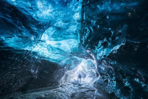 4 Day Northern Lights & Ice Cave Photo Tour | Iceland Photo Tours