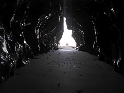 Photographs of Ogmore-by-Sea, Vale of Glamorgan, Wales: Dark cave