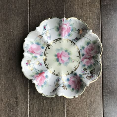 Pin by Ladan on Antiques | Decorative plates, Decor, Home decor