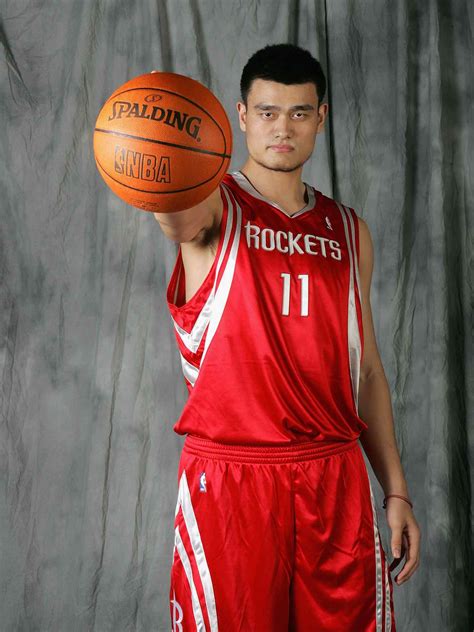 Houston Rockets Yao Ming : Jul 8 2011retired from professional basketball. - loveyourlife-s