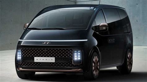 Hyundai Staria Minivan Revealed With Spaceship Design And 11 Seats