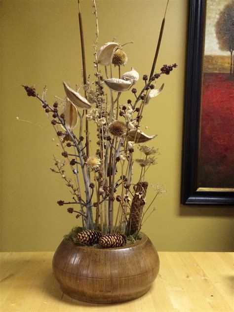 Modern dried arrangement. Made of local flora. | Tropical floral arrangements, Dry plants, Dried ...