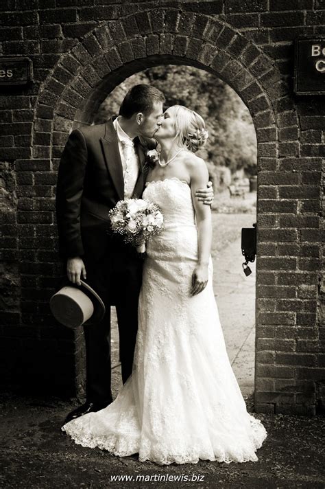 Hampshire Wedding Photographers: Wedding photographer at St Marys ...